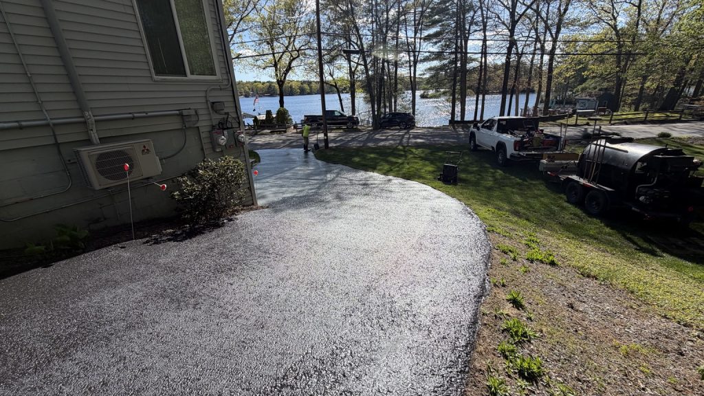 Lunenburg MA driveway after sealcoating and crack filling